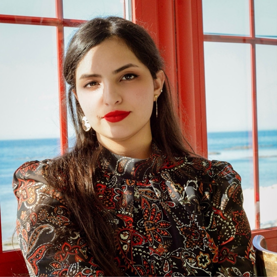 Anisa Bek Derna